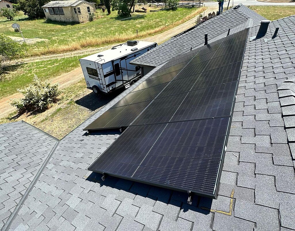 residential solar install